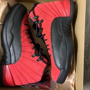 Jordan Retro 12 Varsity Red